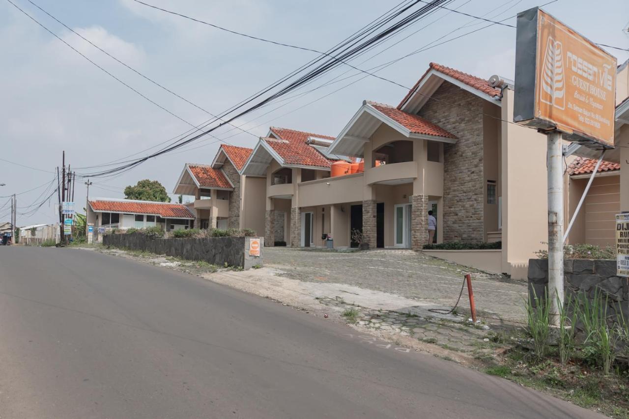 Rossan Villa Hotel near Sersan Bajuri RedPartner Bandung Exteriör bild